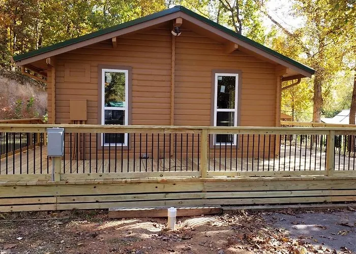 Beaver Lake Arkansas Luxury Cabin