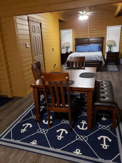 Holiday home Beaver Arkansas Luxury Rogers